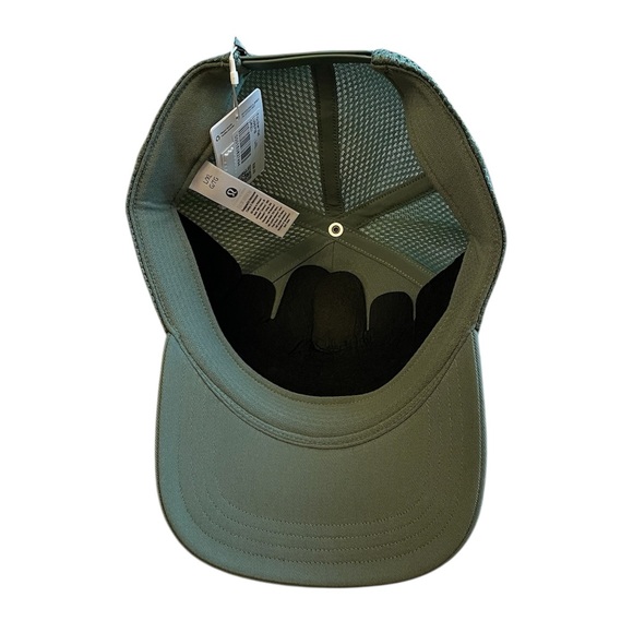 Lululemon Trucker Hat Logo Grey Eucalyptus Unisex L/XL NWT